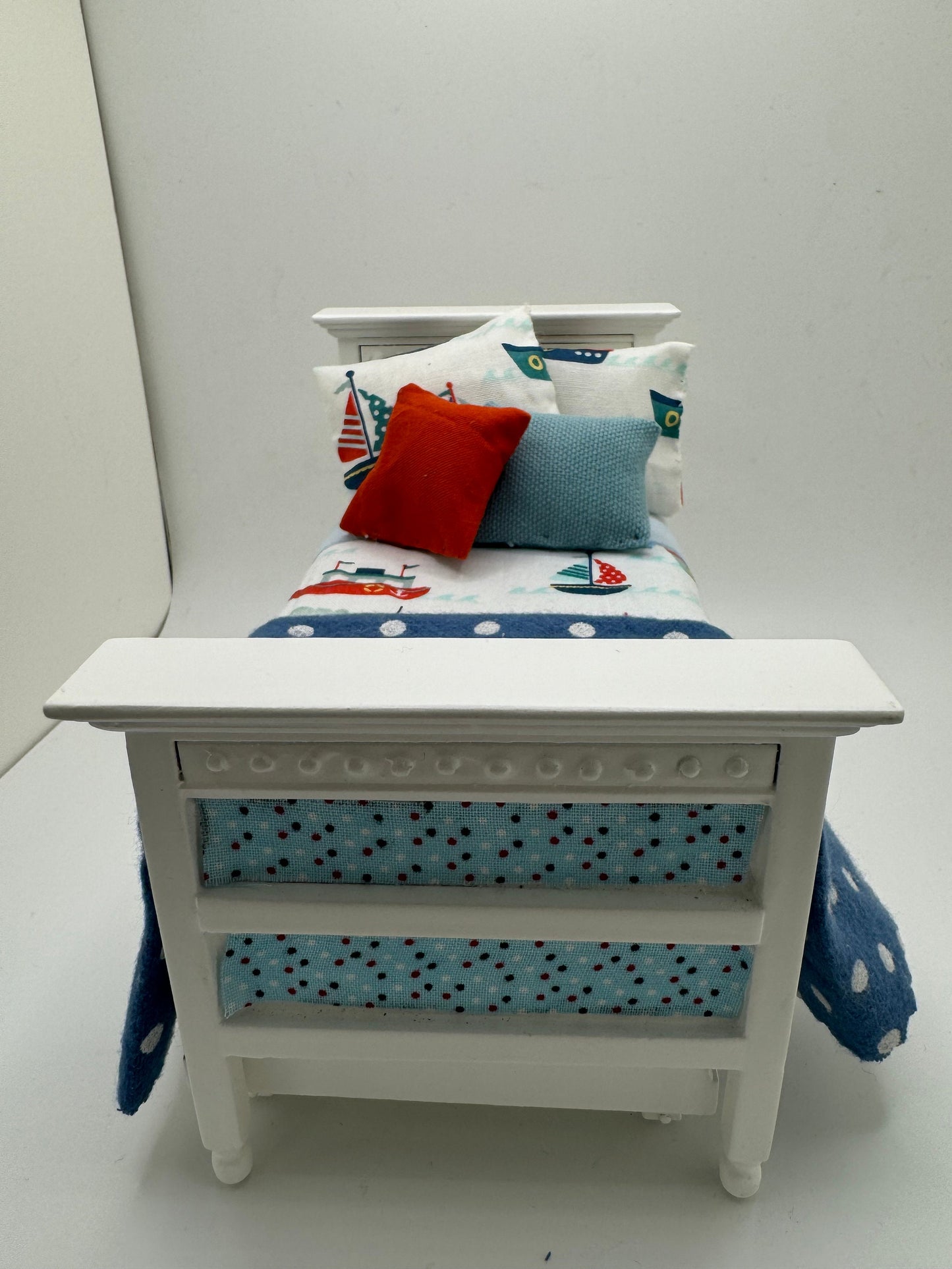 Dolls House Luxury Dressed 1/12th - 1:12 - 1 inch. Single Trundle Bed - Billie