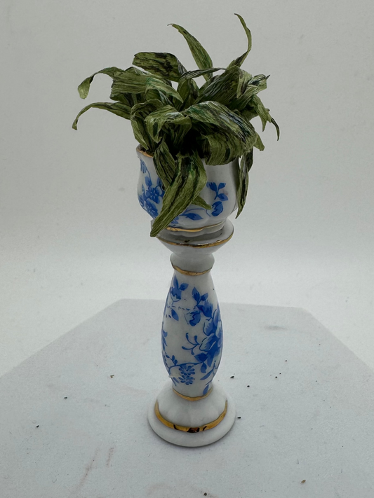 1/12th Jardiniere