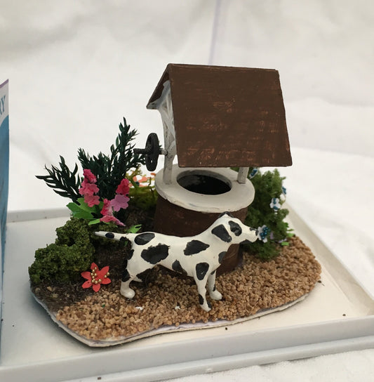 Dolls House Miniatures ( 1/48th - 1:48th - 1/4&quot; - Quarter Inch Scale ) - Hand Made Garden Wishing Well Scene