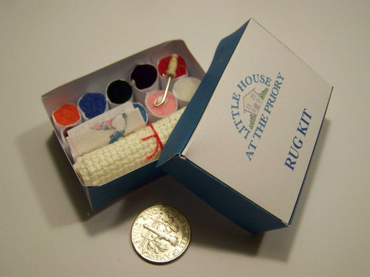 DOLLS HOUSE MINIATURES -  Rug Kit (for display )