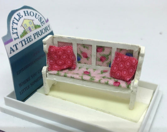 Dolls House 1/48th - Bench Seat   -