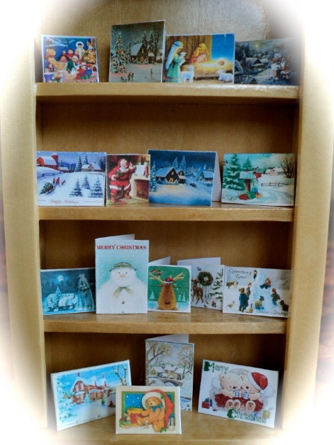 DOLLS HOUSE  - 1/12th Chistmas cards (set  - D)