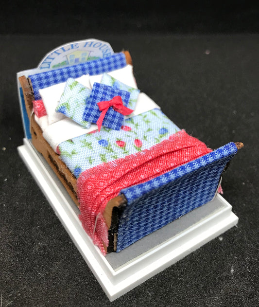 Dolls House Miniatures ( 1/48th - 1:48 - 1/4&quot; - Quarter Inch Scale )  - Hand Made Double Bed  - JASMINE