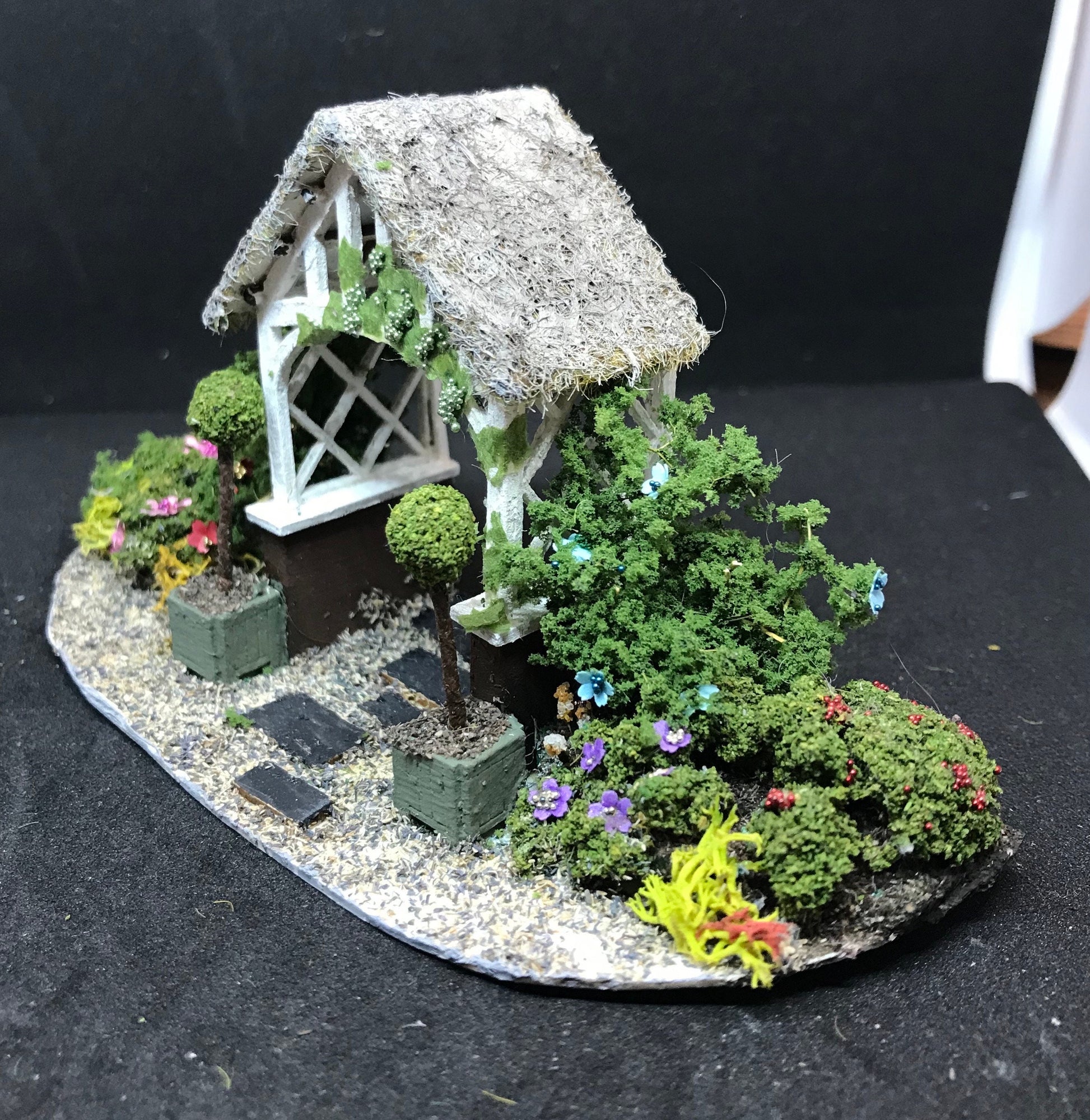 Dolls House Miniatures ( 1/48th - 1:48th - 1/4&quot; - Quarter Inch Scale )  Hand Made Arch for Front Doorway