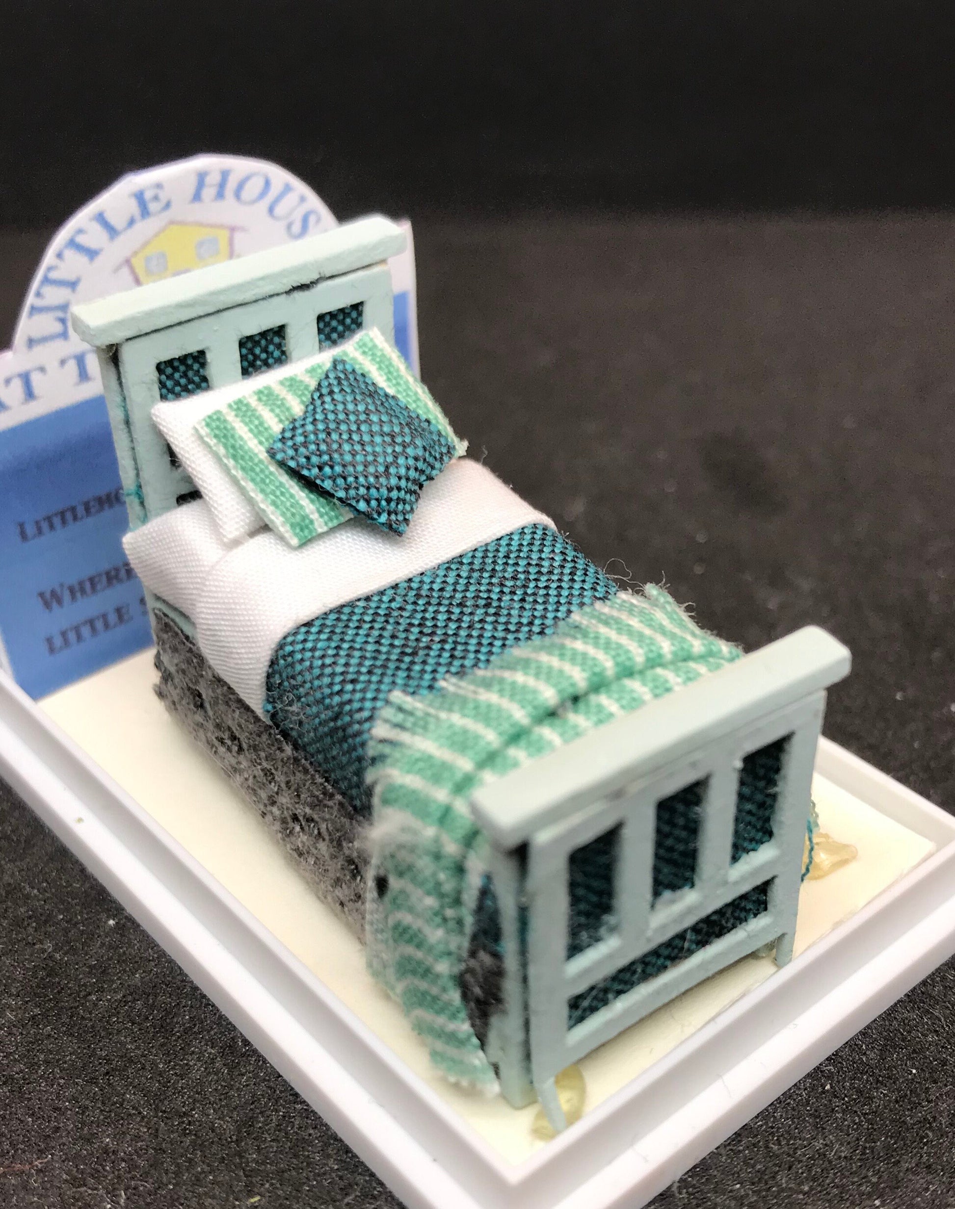 Dolls House Miniatures ( 1/48th - 1:48 - 1/4&quot; - Quarter Inch Scale )  - Hand Made    - Single Bed - GEMMA -
