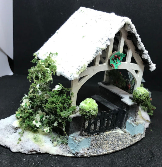 Dolls House Miniatures ( 1/48th - 1:48th - 1/4&quot; - Quarter Inch Scale ) - Hand Made Winter Porch ” quarter scale