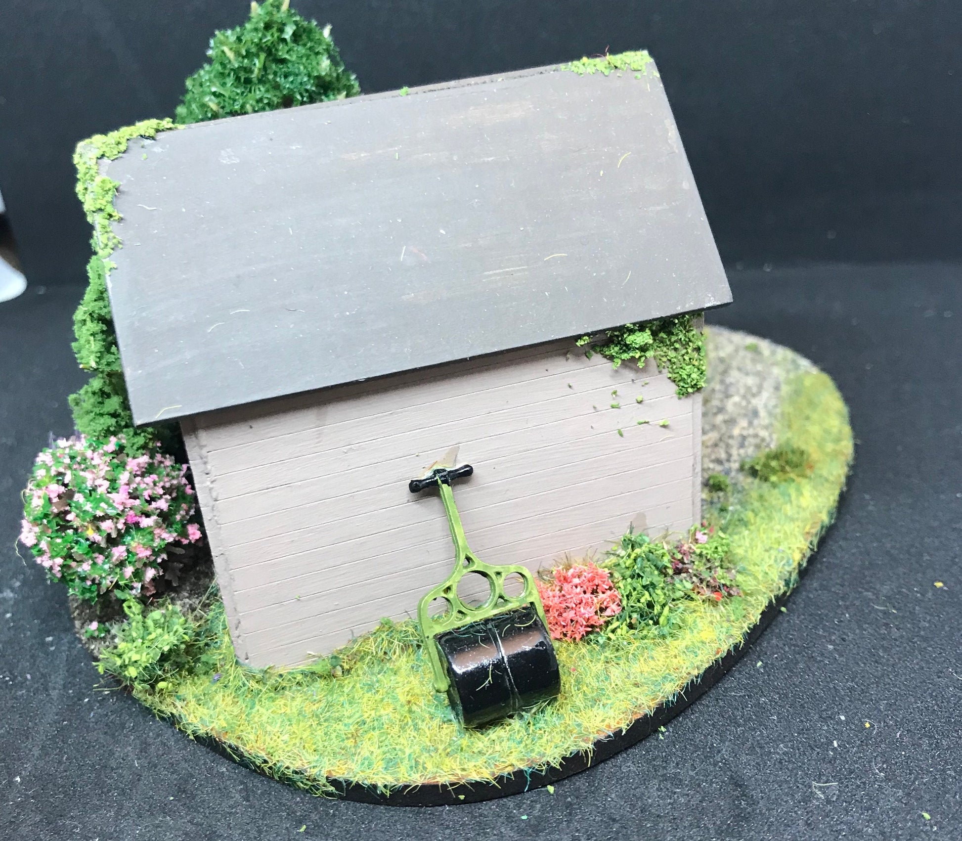 Dolls House Miniatures ( 1/48th - 1:48th - 1/4&quot; - Quarter Inch Scale )  Hand Made Shed Garden Scene ”