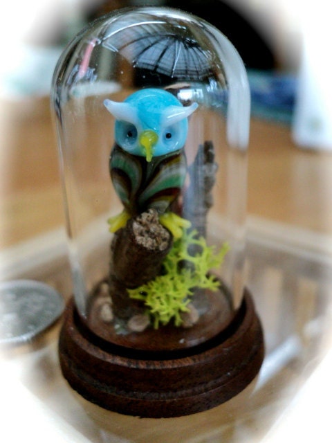 Dolls House Miniature - 1/12th Genuine Murano Glass Owl in Dome