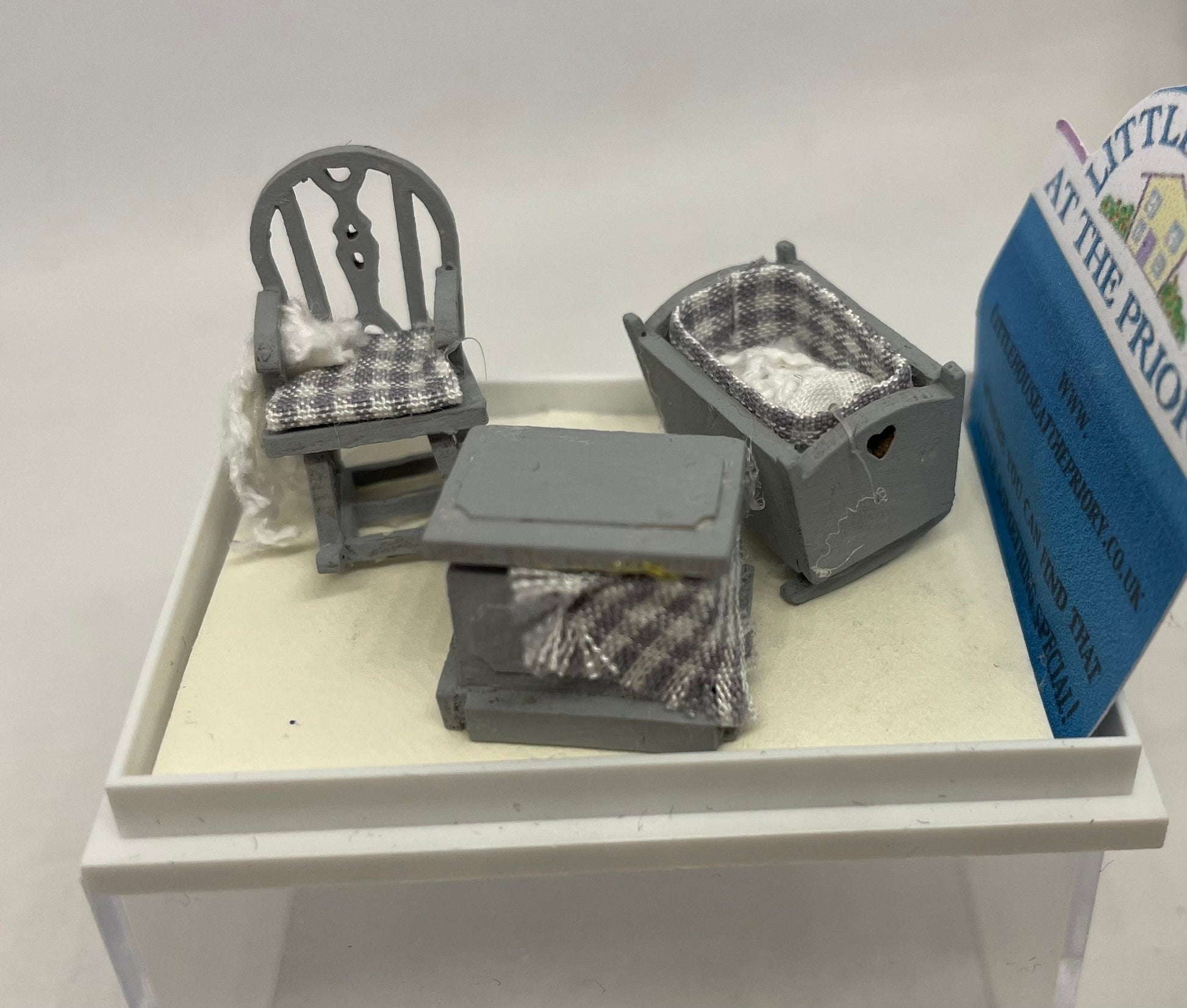 Dolls House 1/48th - Cot set - GREY