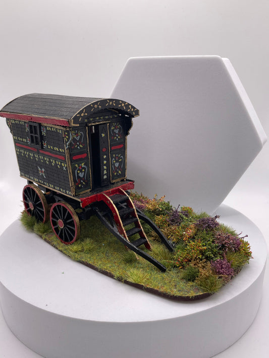 Dolls House Miniatures ( 1/48th - 1:48th - 1/4&quot; - Quarter Inch Scale ) - Hand Made Gypsy Caravan Scene