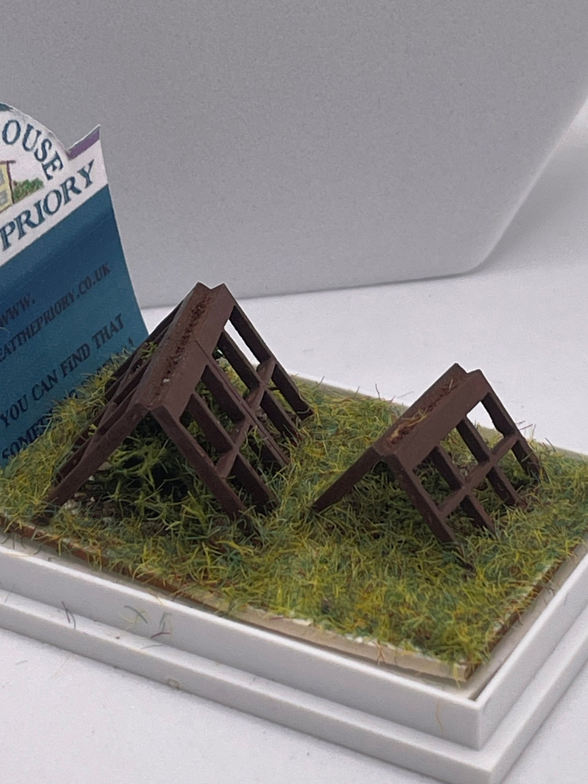 Dolls House Miniatures ( 1/48th - 1:48th - 1/4&quot; - Quarter Inch Scale )  - Hand Made Garden Cloche Set   -