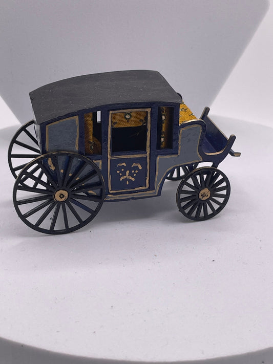 Dolls House Miniatures ( 1/48th - 1:48th - 1/4&quot; - Quarter Inch Scale )  Hand Made   - Carriage