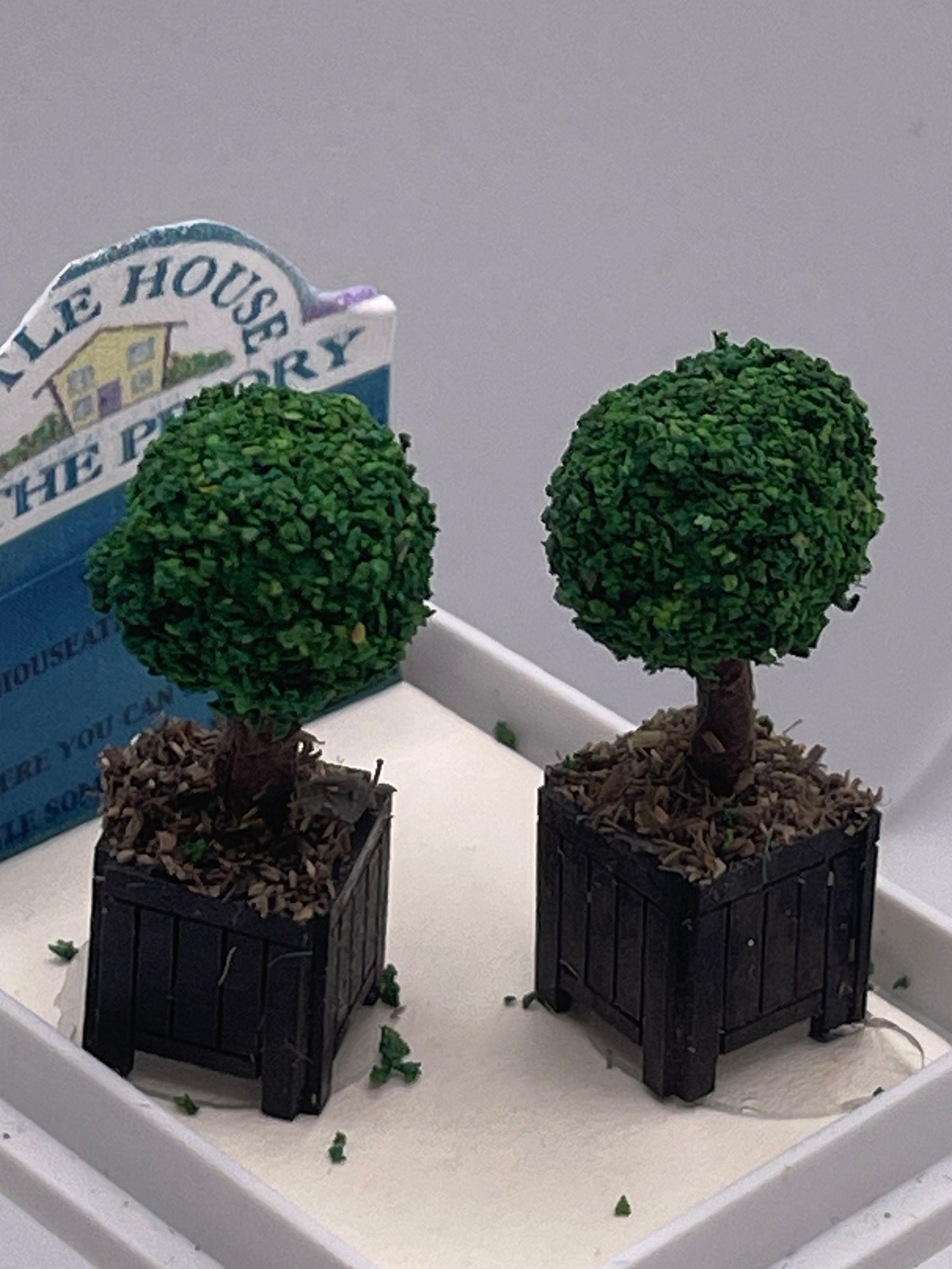 Dolls House Miniatures ( 1/48th - 1:48th - 1/4&quot; - Quarter Inch Scale )  Hand Made  -s/2 Topiary Trees