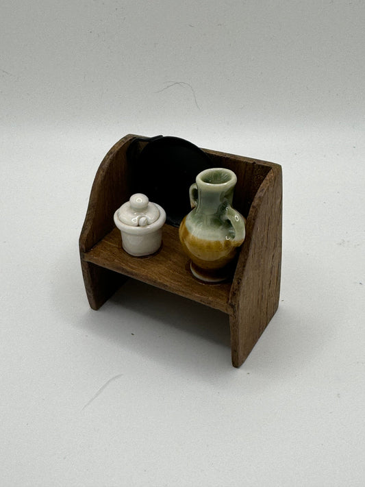Dolls House Miniatures - Tudor shelf (oak)