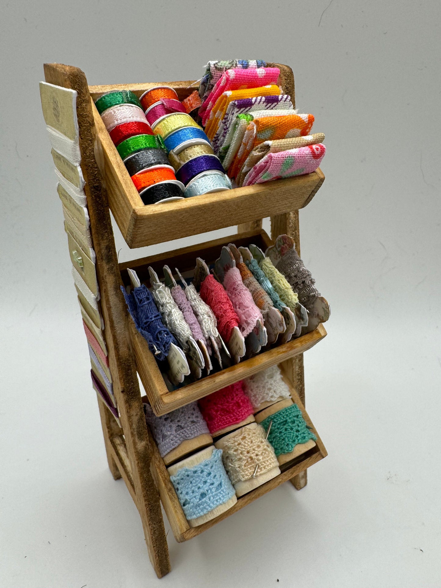 Dolls House Miniatures - 1/12th  - Haberdashery Sewing stand