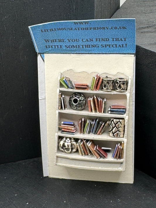 DOLLS HOUSE MINIATURES - 1/48 - 1:48 - 1/4&quot; - Quarter Inch Scale - Bookcase