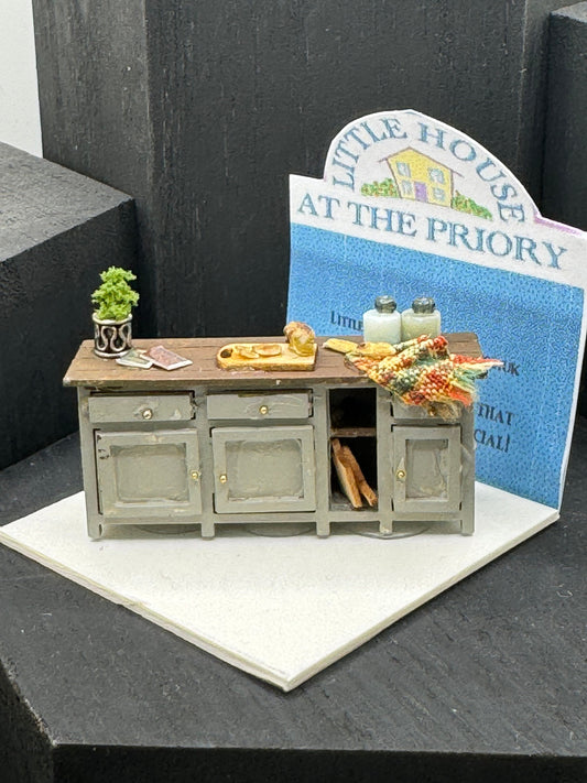DOLLS HOUSE MINIATURES - 1/48 - 1:48 - 1/4&quot; - Quarter Inch Scale - Kitchen Unit