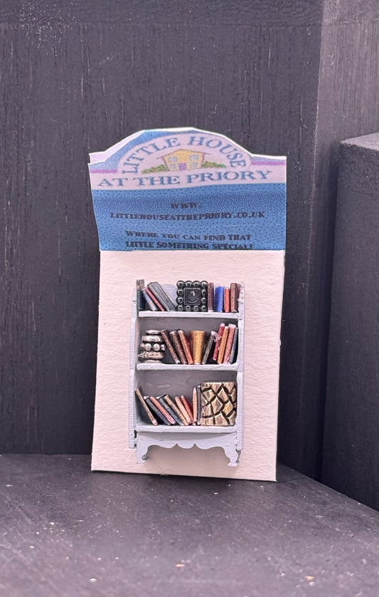 Dolls House  1/48th bookcase