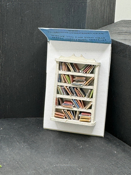 DOLLS HOUSE MINIATURES - 1/48 - 1:48 - 1/4&quot; - Quarter Inch Scale - Bookcase