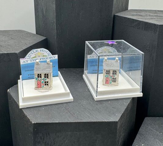 Dolls House  1/48th dolls house x1