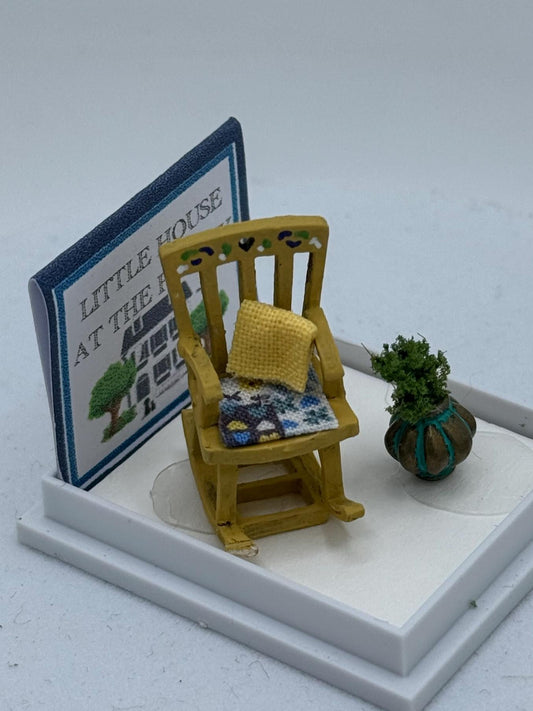 Dolls House 1/48th / 1:48 /Quarter Scale - Rocking chair