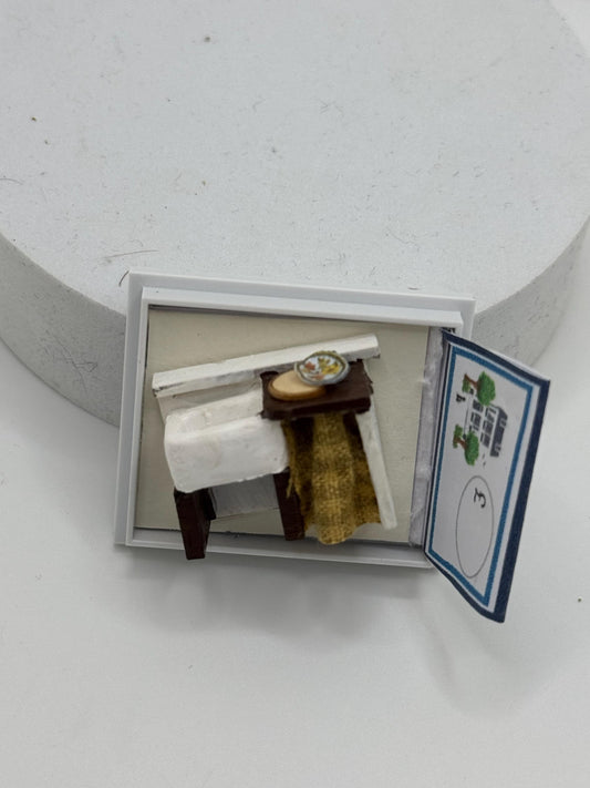 Dolls House 1/48th / 1:48 /Quarter Scale - pot sink