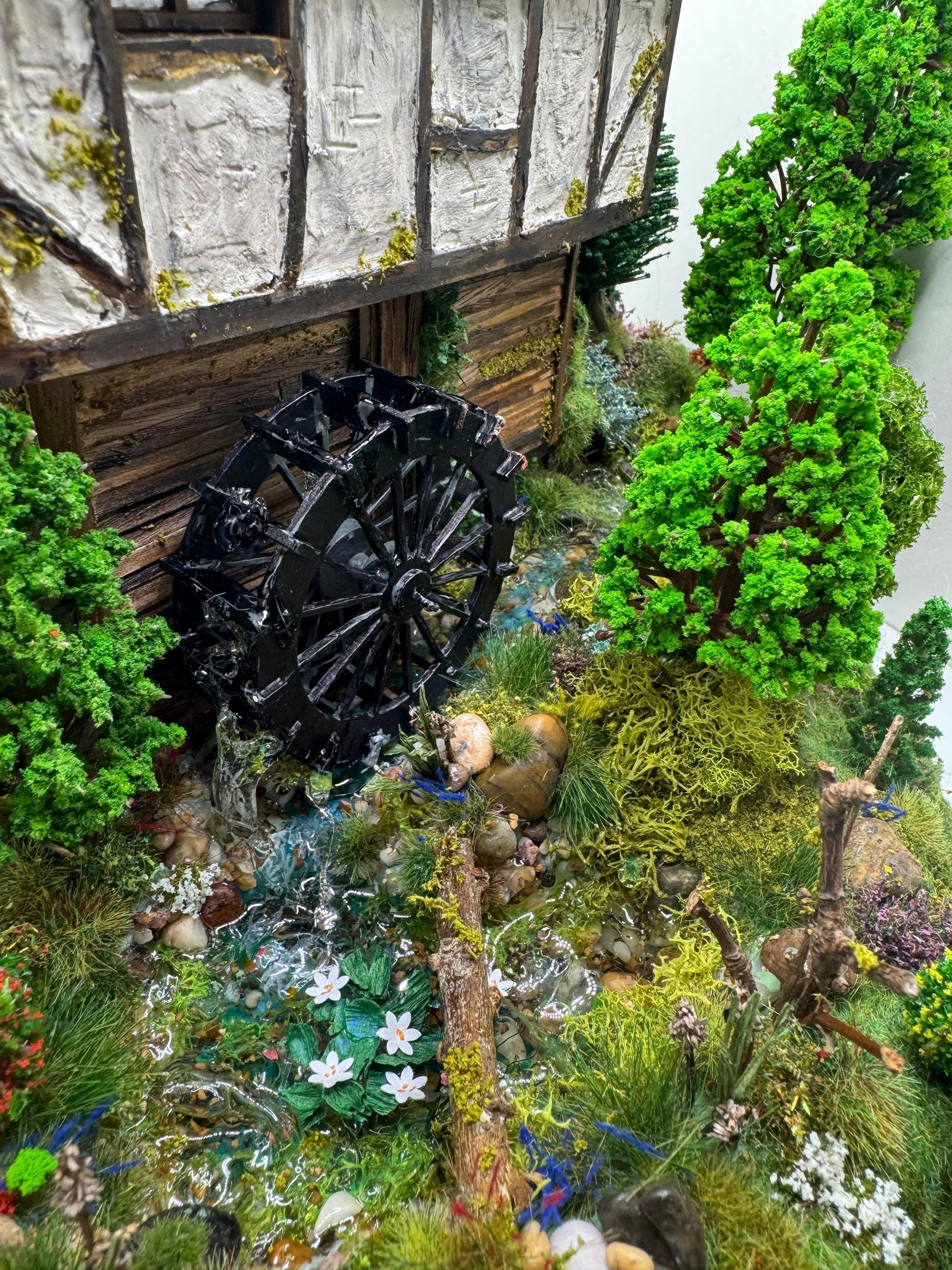 Dolls House Miniatures ( 1/48th - 1:48th - 1/4&quot; - Quarter Inch Scale ) The Old Mill - OOAK