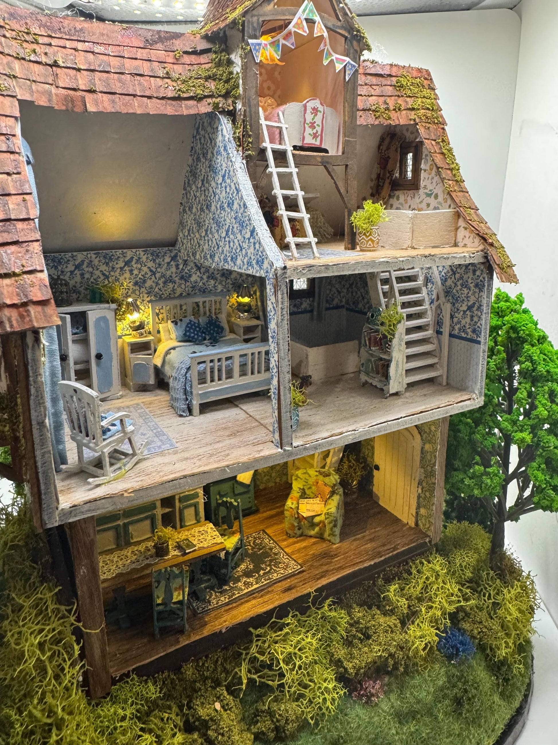 Dolls House Miniatures ( 1/48th - 1:48th - 1/4&quot; - Quarter Inch Scale ) The Old Mill - OOAK