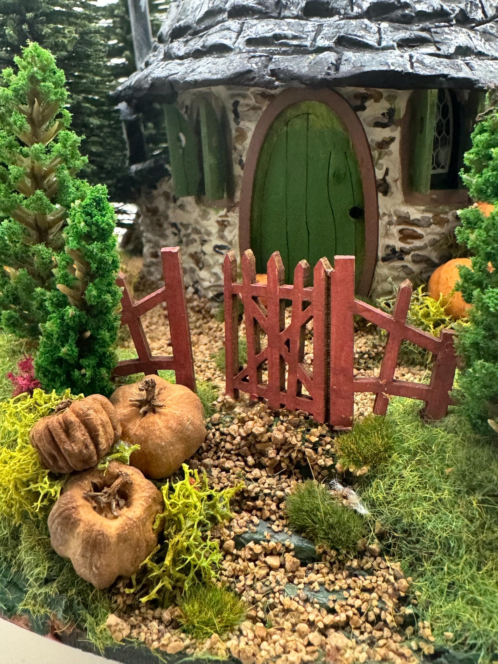 Dolls House Miniatures ( 1/48th - 1:48th - 1/4&quot; - Quarter Inch Scale )  Pumpkin Cottage - OOAK