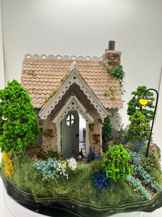 Dolls House Miniatures ( 1/48th - 1:48th - 1/4&quot; - Quarter Inch Scale )  Grandmas cottage - OOAK