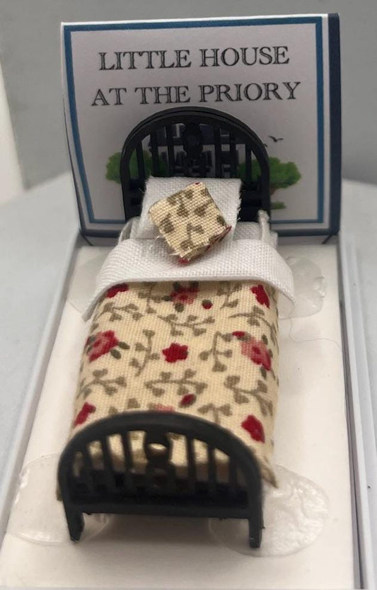 Dolls House Miniatures ( 1/48th - 1:48 - 1/4&quot; - Quarter Inch Scale ) - Single Bed - Ella