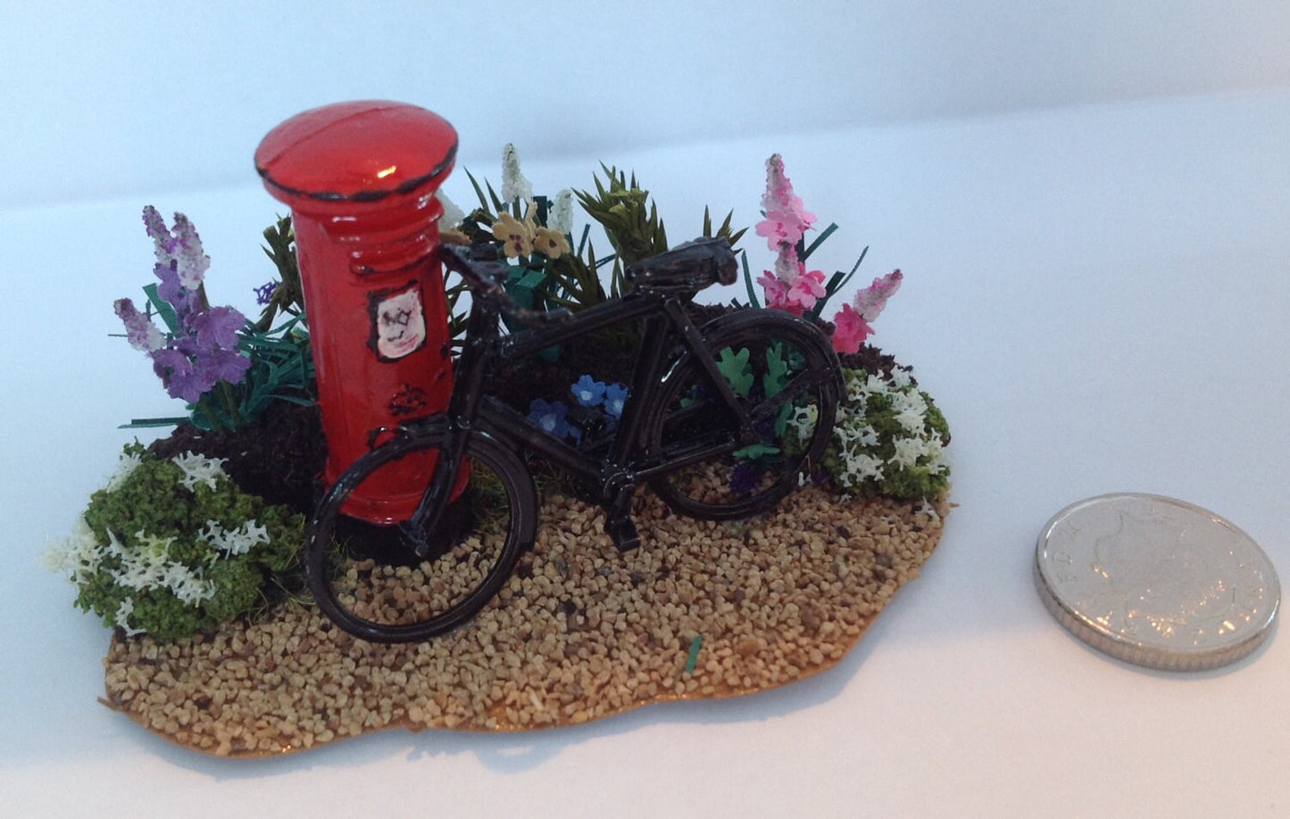 Dolls House Miniatures ( 1/48th - 1:48th - 1/4&quot; - Quarter Inch Scale )  Hand Painted   - Garden Post Box & Bike Scene